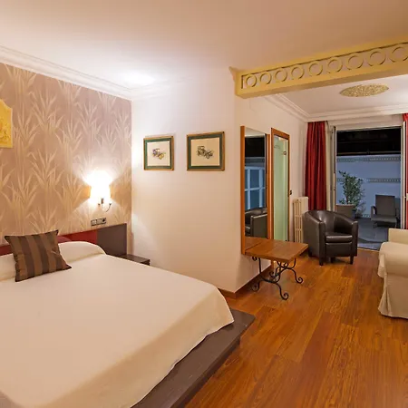 Szálloda Sercotel President 4*