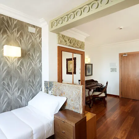 Sercotel President Szálloda 4*